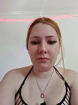 Patriciamoura69 online show from 17, 7, 2026