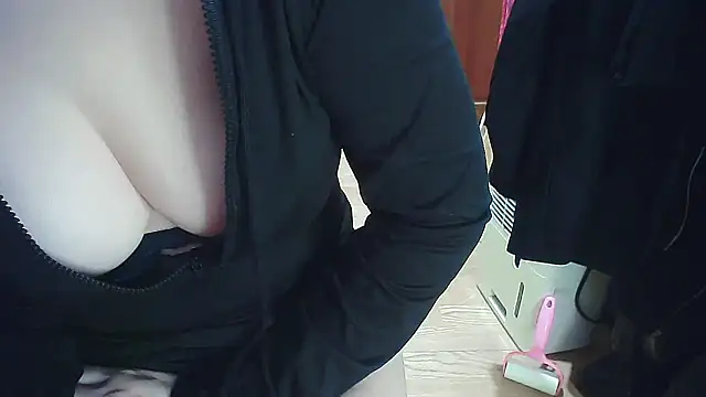 cindy01113520 online show from 28, 2, 2025