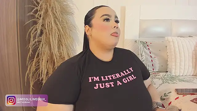 Snapshot of lili_hot__ chatting on 1, 12, 2025 lili hot online show from 1, 12, 2025