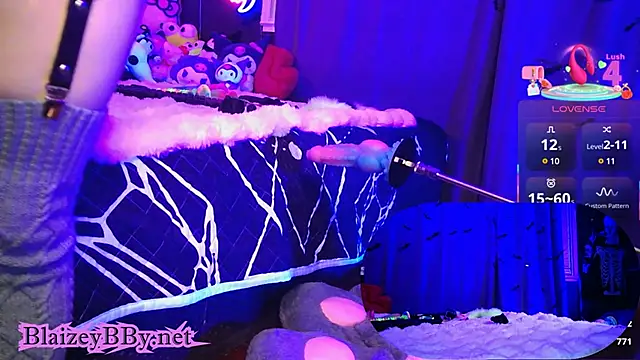 Snapshot of BlaizeyBBy chatting on 8, 2, 2025 BlaizeyBBy online show from 8, 2, 2025