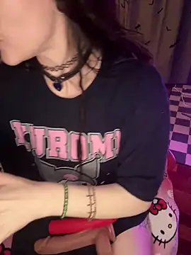 Snapshot of BlaizeyBBy chatting on 23, 3, 2025 BlaizeyBBy online show from 23, 3, 2025