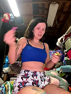 Snapshot of BlaizeyBBy chatting on 26, 11, 2025 BlaizeyBBy online show from 26, 11, 2025