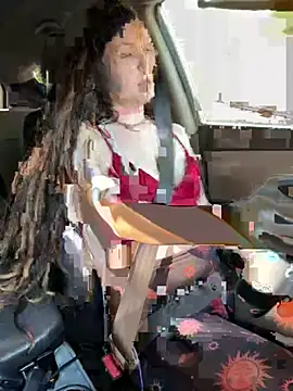 Snapshot of BlaizeyBBy chatting on 22, 9, 2025 BlaizeyBBy online show from 22, 9, 2025