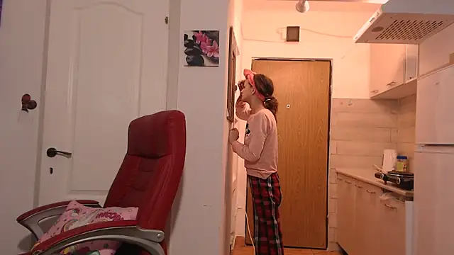 simyhvn online show from 10, 2, 2026