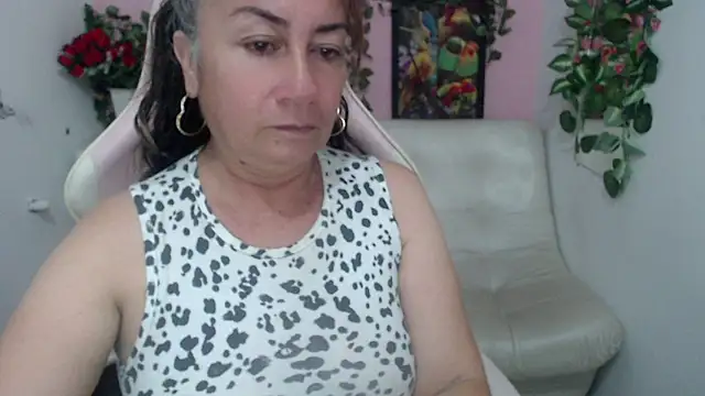 stepmother 105 online show from 26, 9, 2025