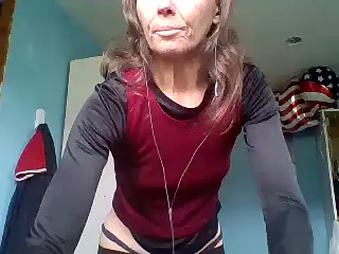 Snapshot of SexyRach75 chatting on 25, 5, 2026 SexyRach75 online show from 25, 5, 2026
