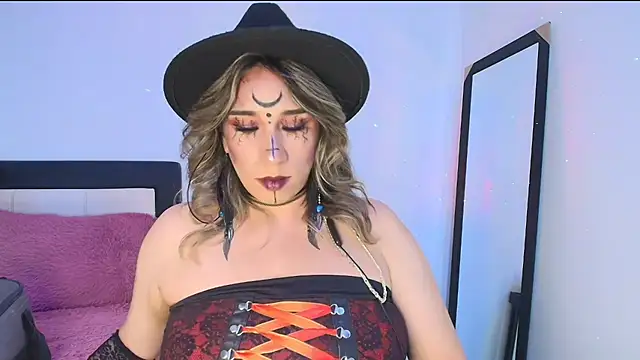 Snapshot of na-biky chatting on 31, 10, 2025 na-biky online show from 31, 10, 2025