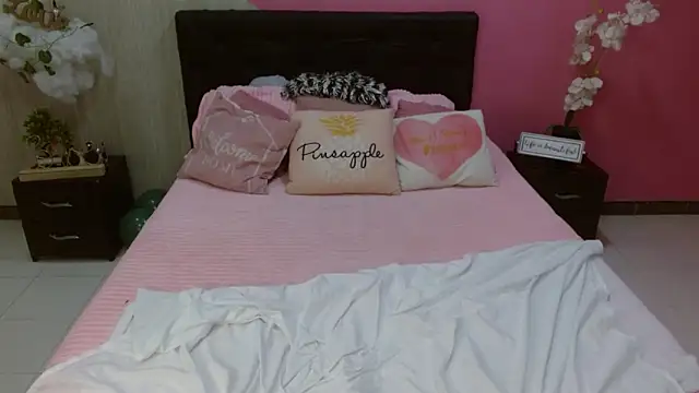 roxy cooper online show from 19, 3, 2025