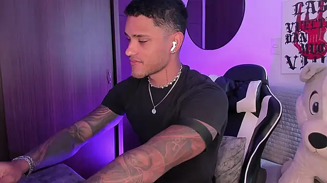 Alessandro Vanni online show from 17, 6, 2026