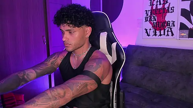 Alessandro Vanni online show from 25, 4, 2026