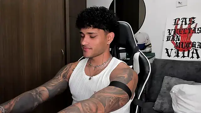 Alessandro Vanni online show from 11, 9, 2025