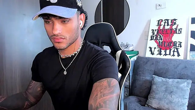 Alessandro Vanni online show from 6, 10, 2025