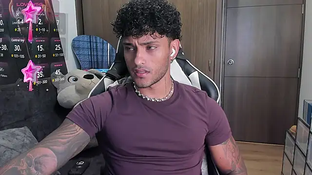 Alessandro Vanni online show from 4, 11, 2025