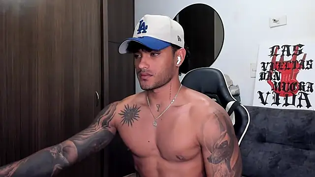 Alessandro Vanni online show from 25, 9, 2025