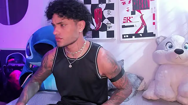 Snapshot of Alessandro_Vanni chatting on 9, 5, 2026 Alessandro Vanni online show from 9, 5, 2026