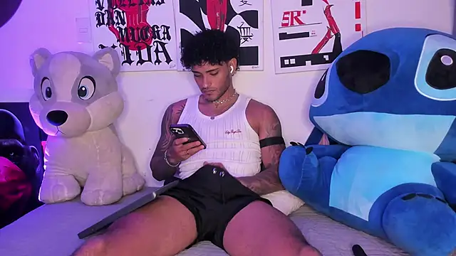 Snapshot of Alessandro_Vanni chatting on 30, 4, 2026 Alessandro Vanni online show from 30, 4, 2026
