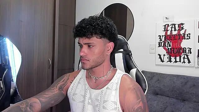 Alessandro Vanni online show from 16, 12, 2025