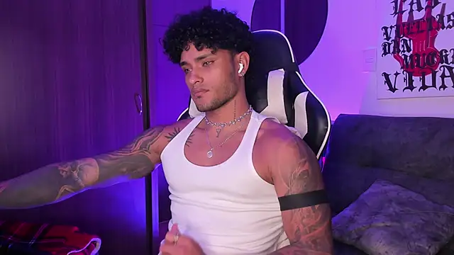 Alessandro Vanni online show from 23, 4, 2026