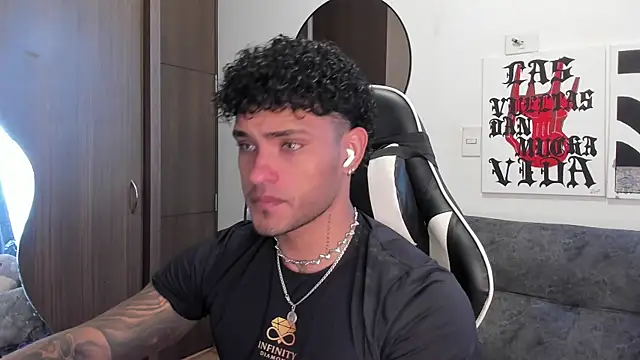 Alessandro Vanni online show from 18, 12, 2025