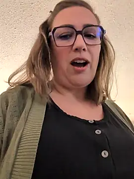 Canadian BBW online show from 14, 10, 2025