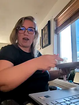 Canadian BBW online show from 26, 3, 2026