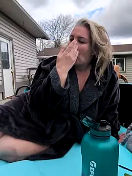 Canadian BBW online show from 12, 4, 2026