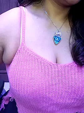 Snapshot of indian_passion chatting on 25, 4, 2026 indian passion online show from 25, 4, 2026