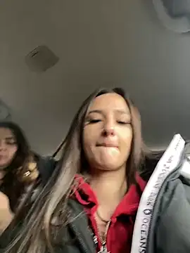 joanaelaa online show from 1, 3, 2025