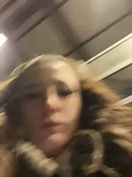 joanaelaa online show from 19, 12, 2024