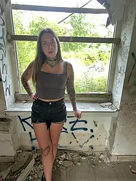 joanaelaa online show from 4, 8, 2026