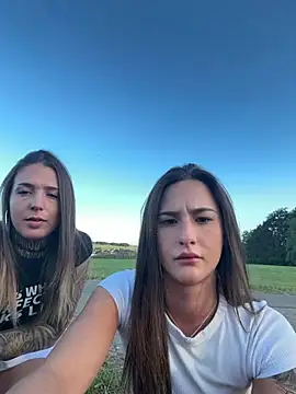 joanaelaa online show from 28, 7, 2026