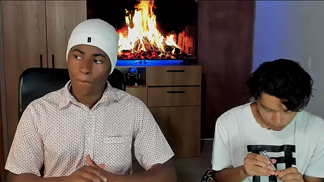 Snapshot of CrissBrownxxx chatting on 12, 5, 2026 CrissBrownxxx online show from 12, 5, 2026