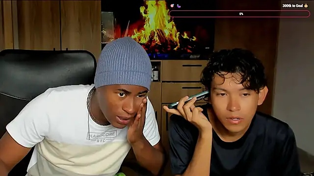 Snapshot of CrissBrownxxx chatting on 23, 5, 2026 CrissBrownxxx online show from 23, 5, 2026