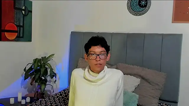 CrissBrownxxx online show from 19, 10, 2025