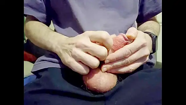 hairyuncut00 online show from 22, 10, 2025