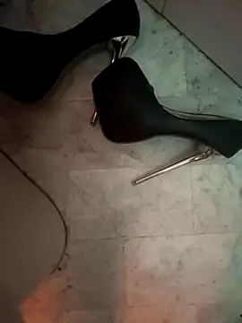 Misspadrona88 online show from 13, 9, 2025