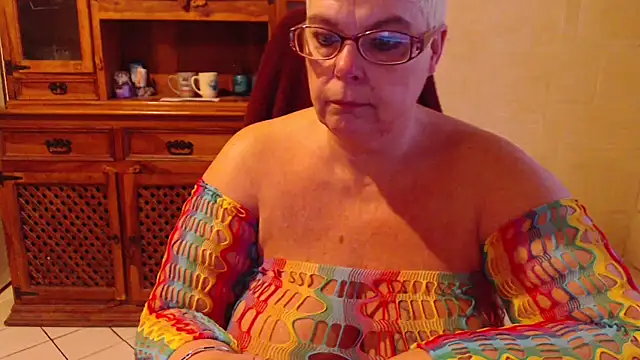 MISS LINDAH online show from 30, 3, 2026