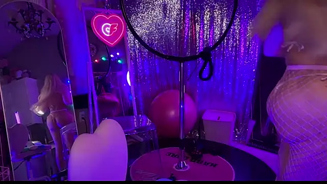 bimbotwerkqueen online show from 21, 2, 2025
