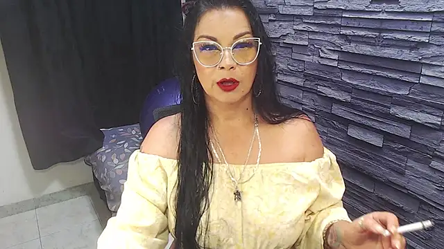 Cruela deviil online show from 9, 11, 2025