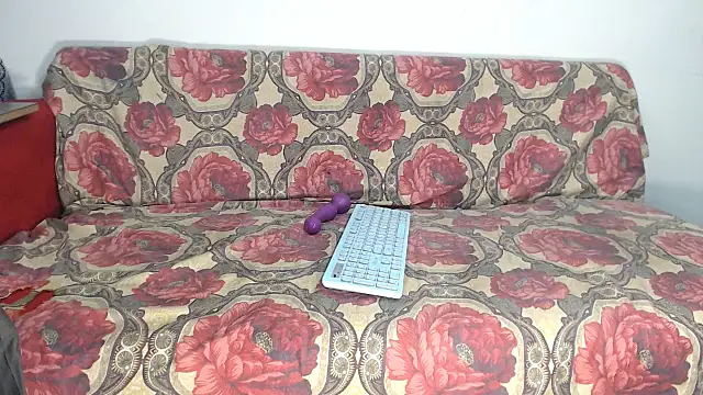 Snapshot of netuhubby chatting on 19, 7, 2026 netuhubby online show from 19, 7, 2026