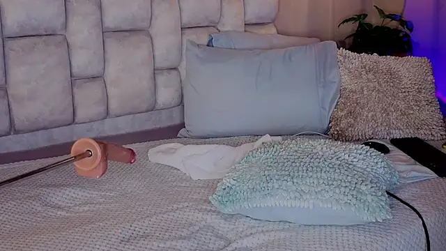 pamela reyes  online show from 28, 11, 2025