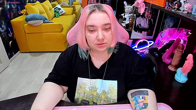 Softie Sofy online show from 28, 5, 2026