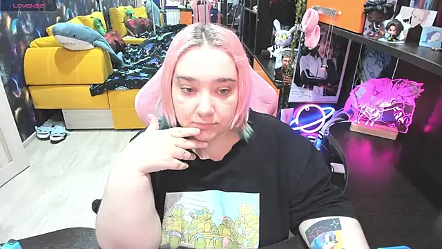 Softie Sofy online show from 24, 4, 2026