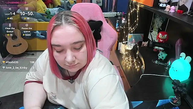 Softie Sofy online show from 15, 2, 2025