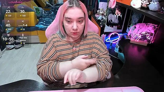 Softie Sofy online show from 27, 2, 2026