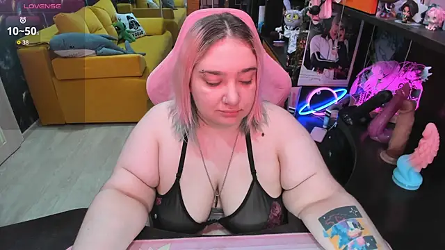 Snapshot of Softie_Sofy chatting on 3, 7, 2026 Softie Sofy online show from 3, 7, 2026