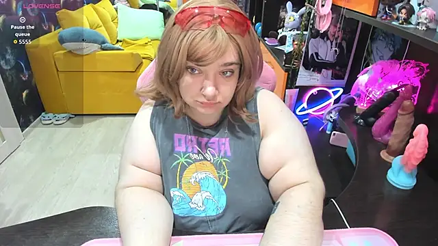 Softie Sofy online show from 8, 5, 2026