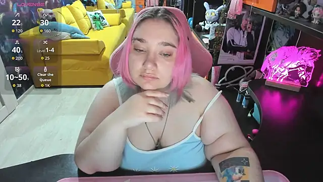 Snapshot of Softie_Sofy chatting on 12, 6, 2026 Softie Sofy online show from 12, 6, 2026