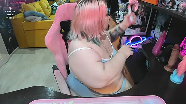 Softie Sofy online show from 2, 6, 2026
