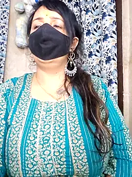 cute-tanvi online show from 7, 4, 2026